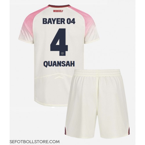 Bayer Leverkusen Jarell Quansah #4 Replika babykläder Bortaställ Barn 2025-26 Kortärmad (+ korta byxor)